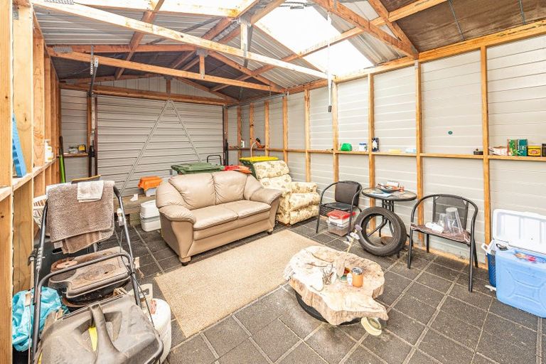 Photo of property in 169 Egmont Street, Patea, 4520
