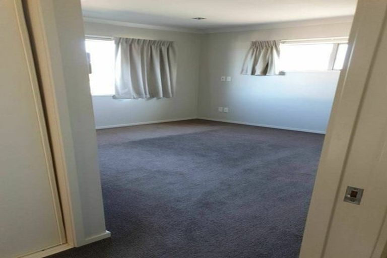 Photo of property in 24d Schnapper Rock Road, Schnapper Rock, Auckland, 0632