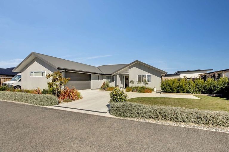 Photo of property in 3 Weld Lane, Amberley, 7410