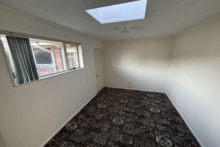 Photo of property in 180 Bluff Highway, Kew, Invercargill, 9812