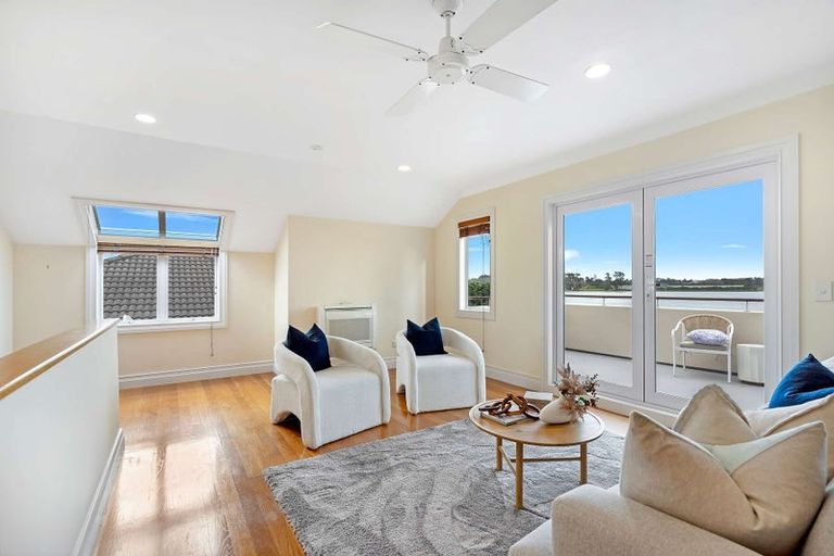 Photo of property in 17 Elsie Drive, Waiuku, 2123