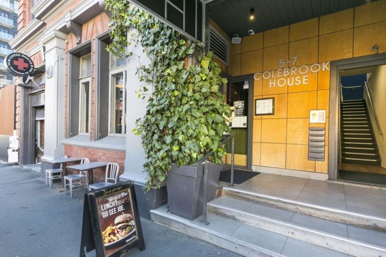 Photo of property in 5u5 Tory Street, Te Aro, Wellington, 6011