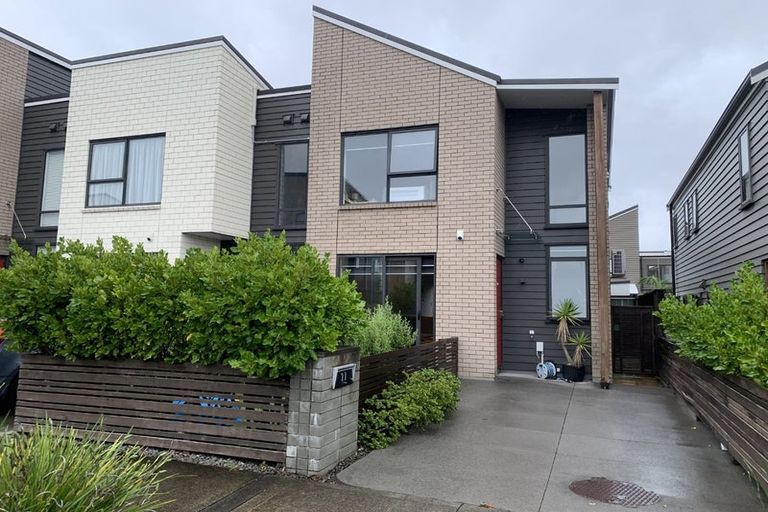 Photo of property in 27 Saltmarsh Road, Hobsonville, Auckland, 0616