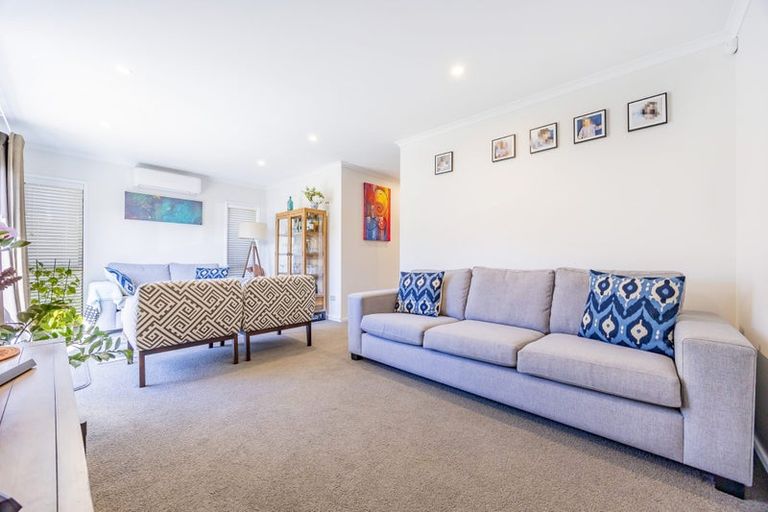 Photo of property in 97 Schoolside Road, Kumeu, 0810