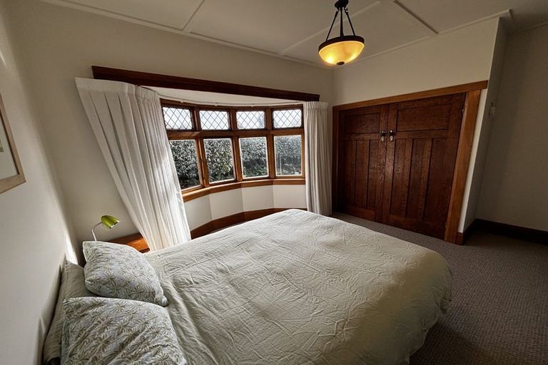 Photo of property in 22 Chilman Street, Strandon, New Plymouth, 4312