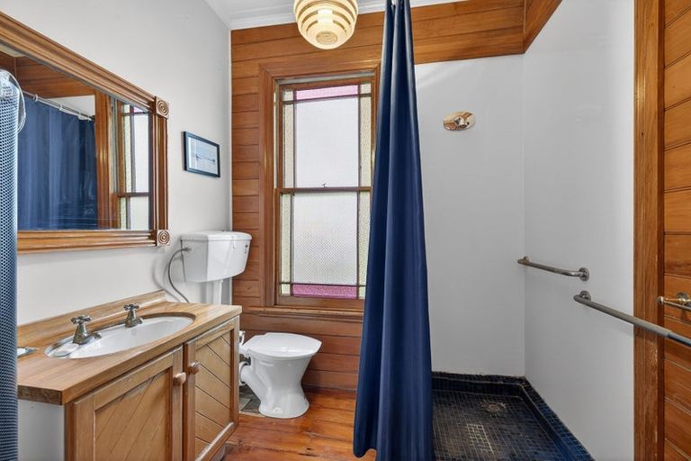 Photo of property in 38 Mount Street, Nelson South, Nelson, 7010