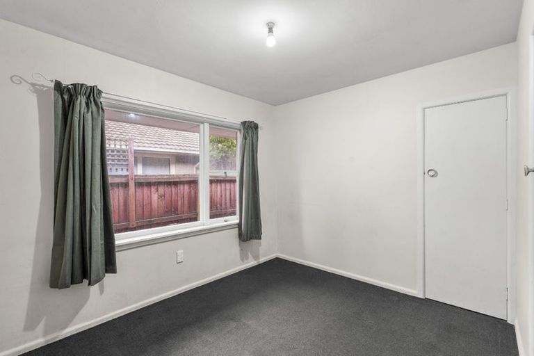 Photo of property in 55 Whitby Street, Burnside, Christchurch, 8053