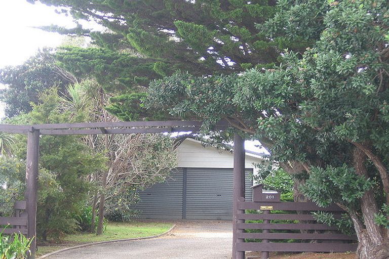 Photo of property in 201 Manly Street, Paraparaumu Beach, Paraparaumu, 5032