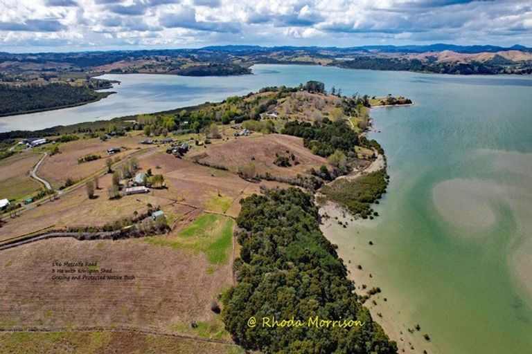 Photo of property in 196 Metcalfe Road, Matakohe, 0593