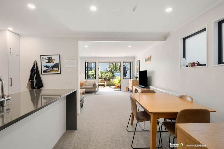 Photo of property in 88u1 Brougham Street, Mount Victoria, Wellington, 6011