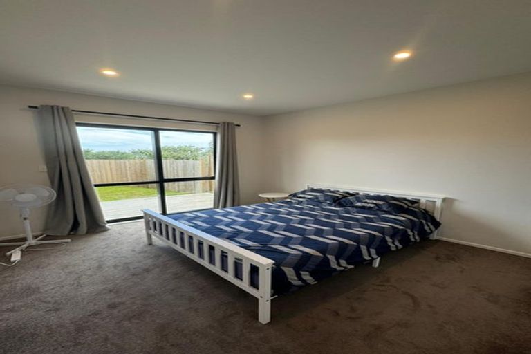 Photo of property in 8 Frontier Lane, Flat Bush, Auckland, 2019
