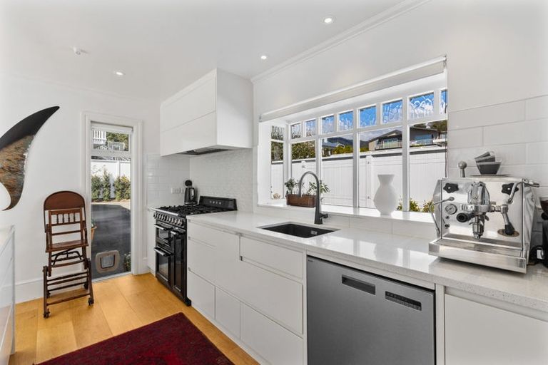 Photo of property in 205 Collingwood Street, Nelson, 7010