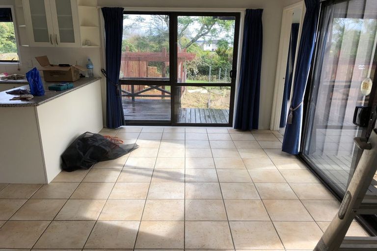 Photo of property in 9 Inchinnam Road, Flat Bush, Auckland, 2016