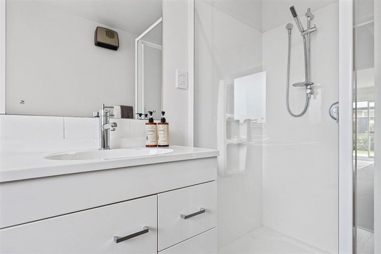 Photo of property in 6 Hardwell Way, Rolleston, 7615