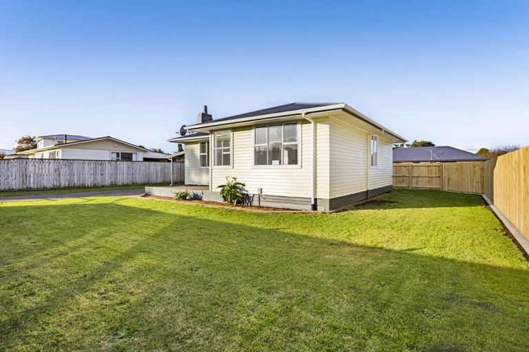 Photo of property in 25 Grey Street, Normanby, Hawera, 4614