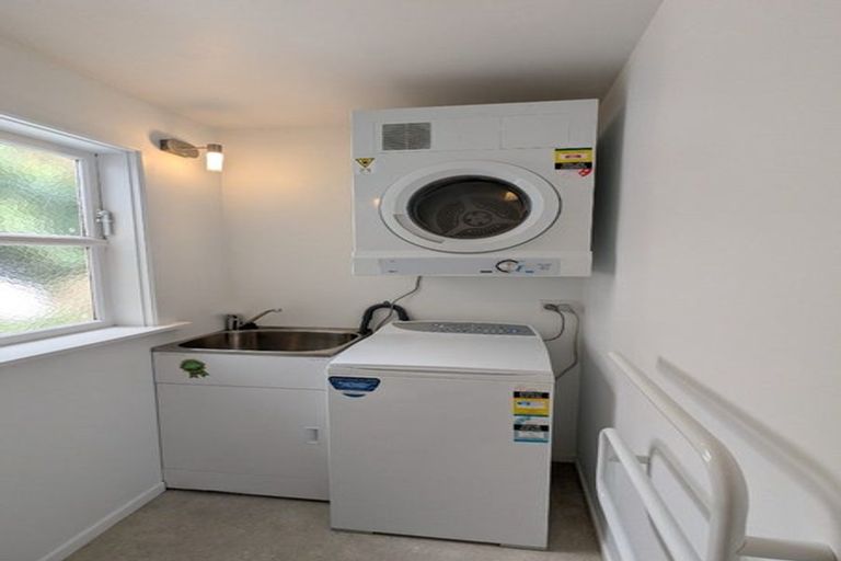 Photo of property in 32 Upland Road, Kelburn, Wellington, 6012