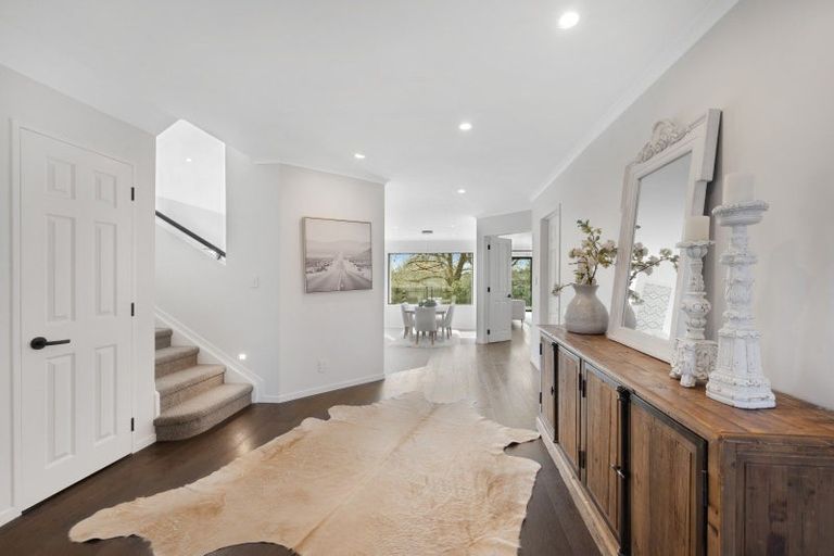 Photo of property in 6 Thirlmere Rise, Northpark, Auckland, 2013