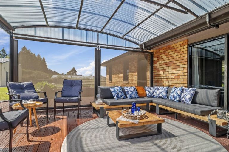 Photo of property in 4 Atkins Lane, Hamurana, Rotorua, 3097