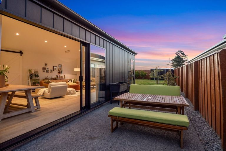 Photo of property in 6 Boag Place, Halswell, Christchurch, 8025