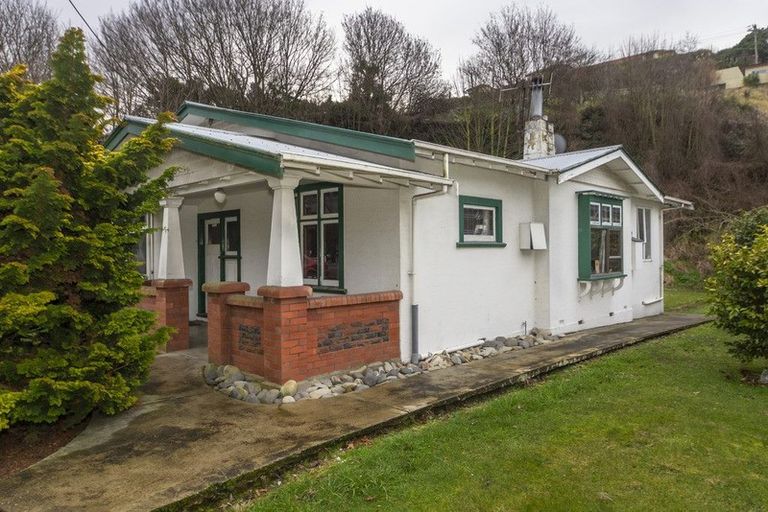 Photo of property in 13 Chelmer Street, Oamaru, 9400