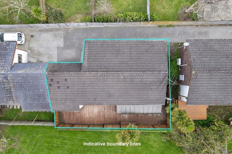 Photo of property in 3/21 Northall Road, New Lynn, Auckland, 0600