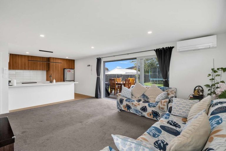 Photo of property in 7 Newhaven Street, Burwood, Christchurch, 8083