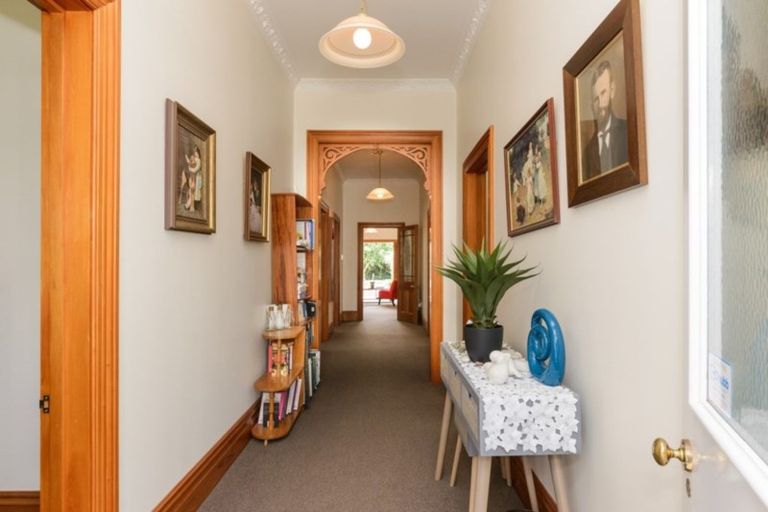 Photo of property in 102 Arthur Street, Blenheim, 7201