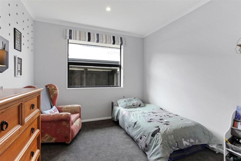 Photo of property in 11 O'rourke Place, Casebrook, Christchurch, 8051