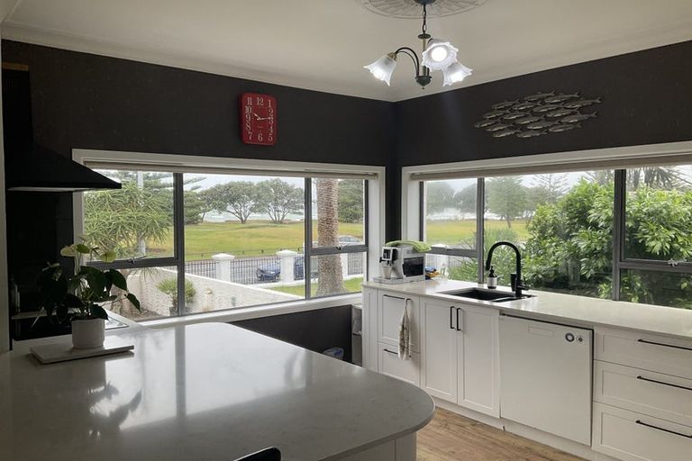 Photo of property in 238 Hibiscus Coast Highway, Orewa, 0931