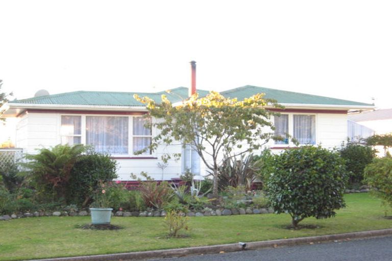 Photo of property in 23 Kotuku Place, Tokoroa, 3420