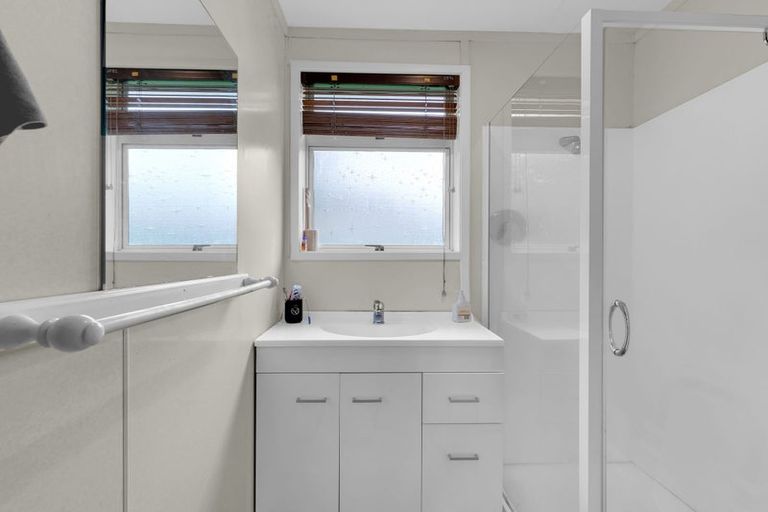 Photo of property in 34 Morrow Avenue, St Andrews, Hamilton, 3200