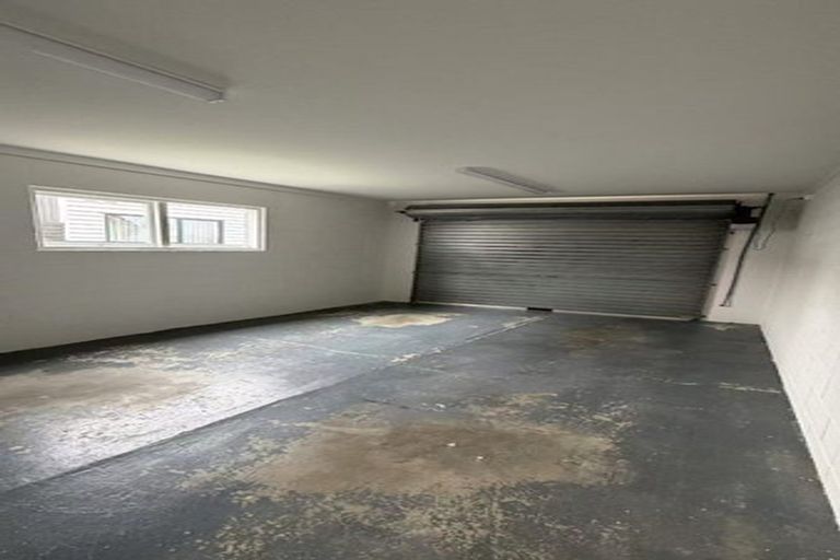 Photo of property in 40 Velma Road, Hillcrest, Auckland, 0627