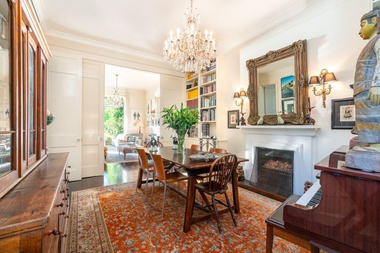 Photo of property in 5 Telford Terrace, Oriental Bay, Wellington, 6011