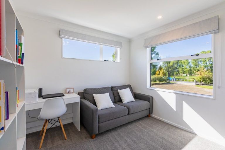 Photo of property in 100 Lindsay Road, Waipukurau, 4283