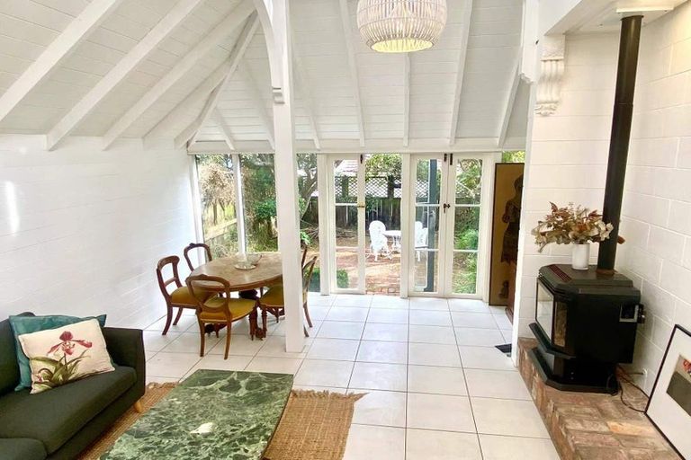 Photo of property in 184 Tinakori Road, Thorndon, Wellington, 6011