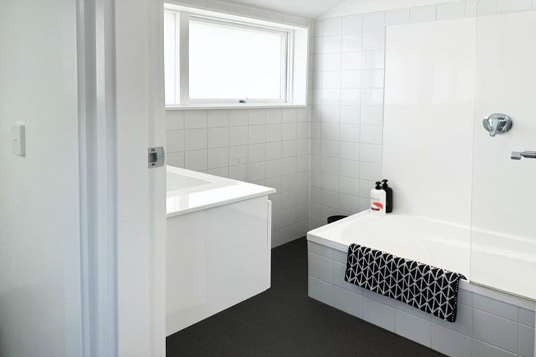 Photo of property in 3/16 Rossall Street, Merivale, Christchurch, 8014