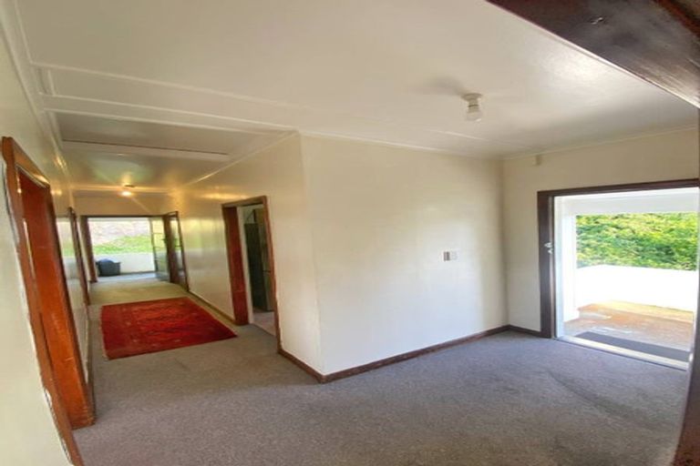 Photo of property in 2/72b Ira Street, Miramar, Wellington, 6022