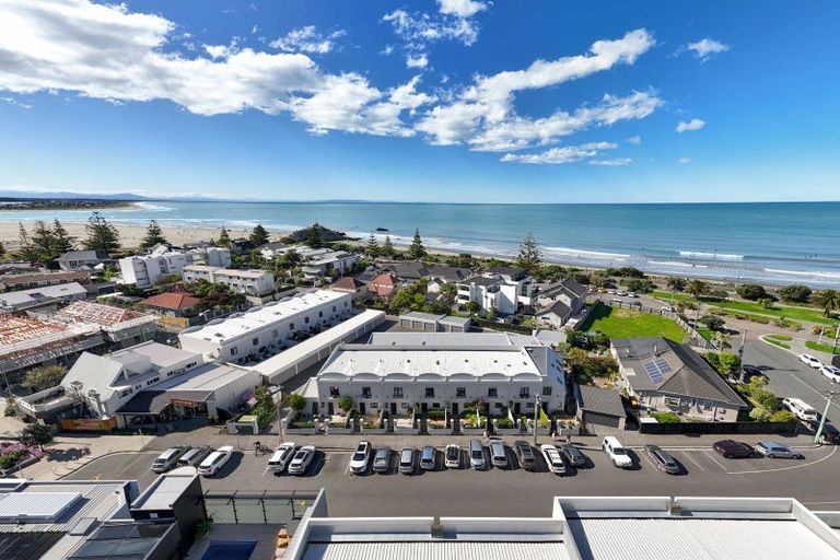 Photo of property in Admiralty Courts, 7/42 Marriner Street, Sumner, Christchurch, 8081