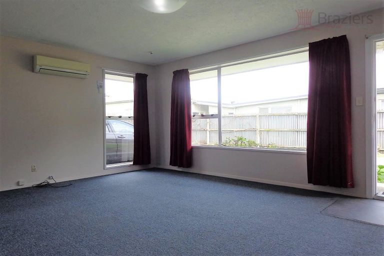 Photo of property in 3 Lyndon Street, Riccarton, Christchurch, 8011