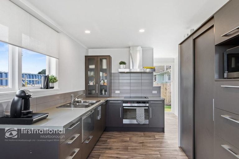 Photo of property in 25 Brewer Street, Blenheim, 7201