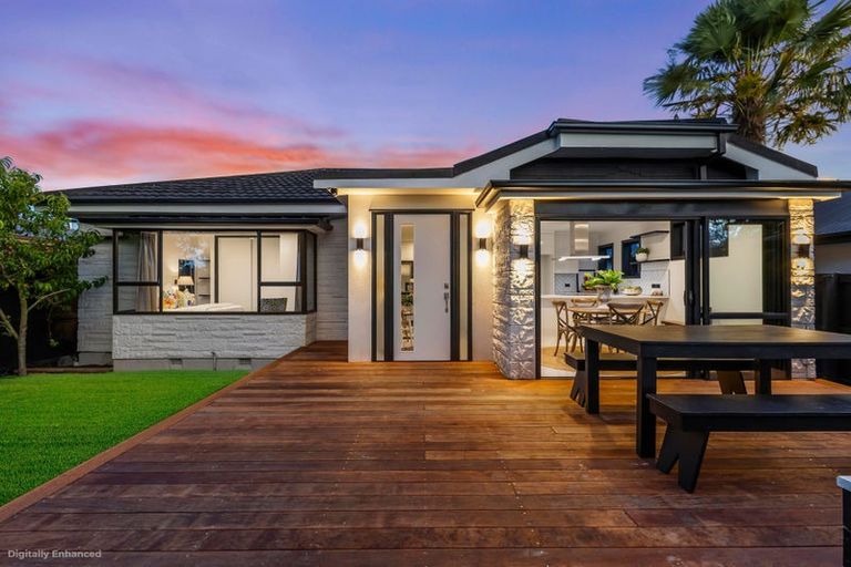 Photo of property in 18a Blighs Road, Strowan, Christchurch, 8052