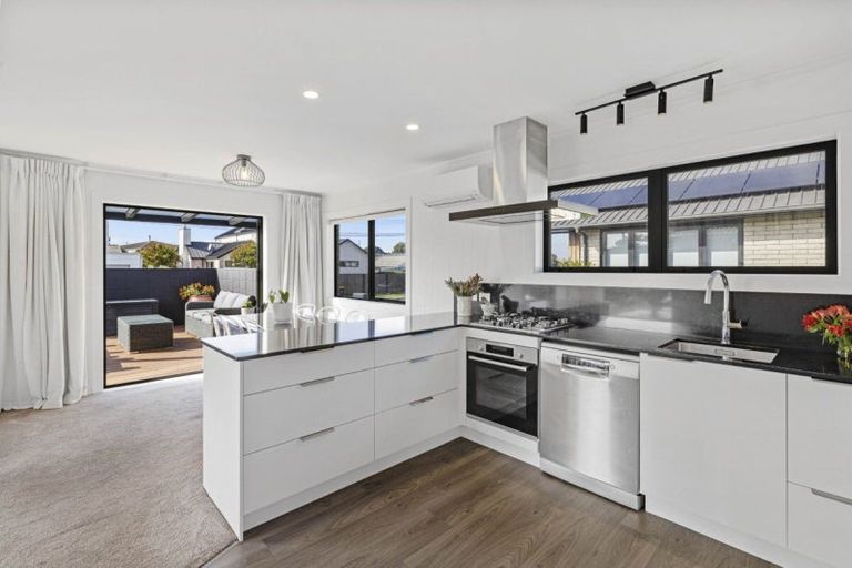 Photo of property in 4b Orkney Road, Mount Maunganui, 3116