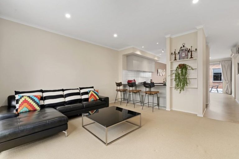 Photo of property in 6 Kittyhawk Lane, Hobsonville, Auckland, 0616