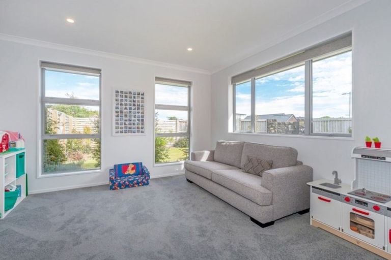 Photo of property in 80 Cairnbrae Drive, Prebbleton, 7604