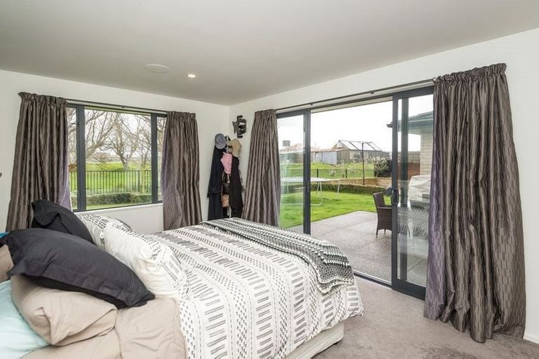 Photo of property in 28a Springwater Avenue, Northwood, Christchurch, 8051