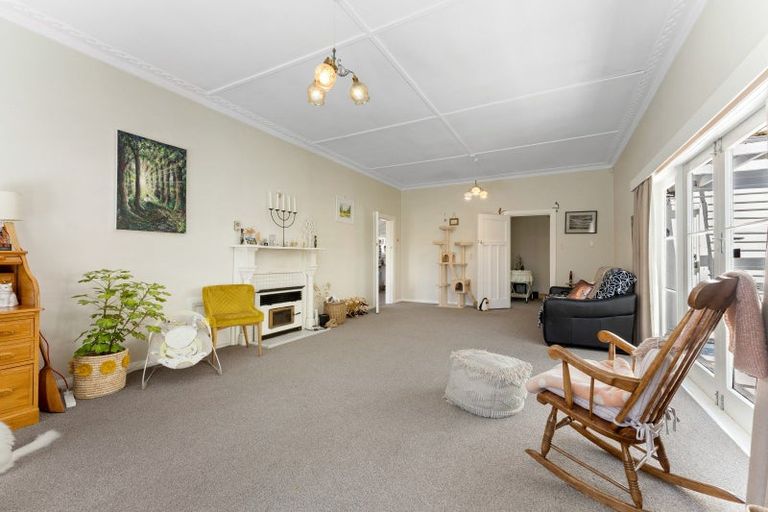 Photo of property in 37 Eltham Road, Blenheim, 7201