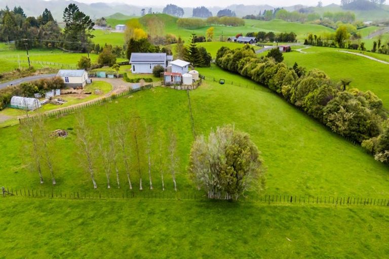 Photo of property in 170 Kaimata Road, Kaimata, Inglewood, 4390