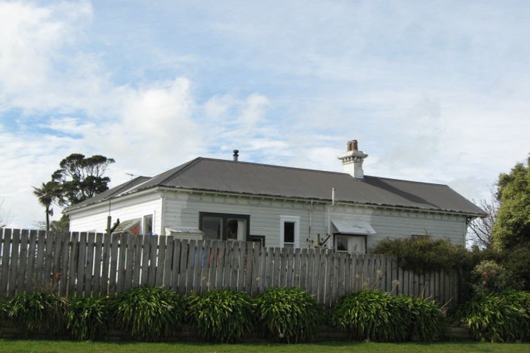 Photo of property in 2 Elizabeth Grove, Stratford, 4332