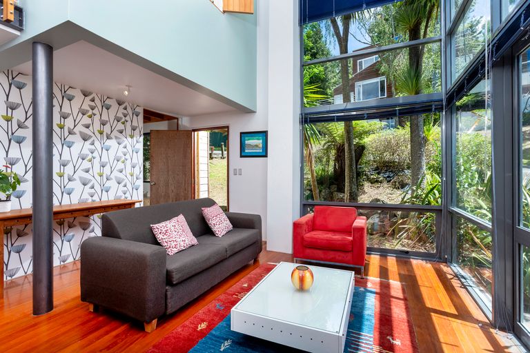 Photo of property in 6 Gannet Point, Rothesay Bay, Auckland, 0630