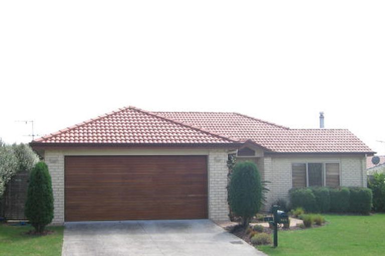 Photo of property in 7 Freestone Place, Henderson, Auckland, 0612